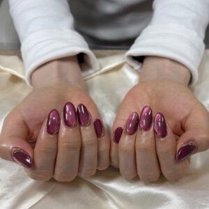 赤・ネイル写真