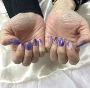 紫ネイル