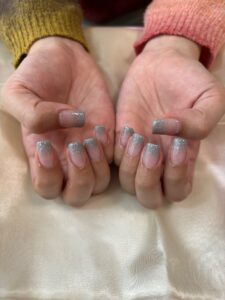 ラメグラネイル