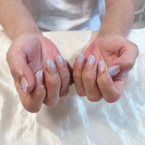 50代カラグラネイル