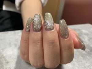 クリスマス・雪の結晶ネイル