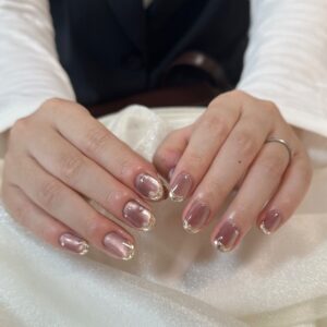 マグネット×フレンチネイル