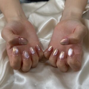 ピンクマグネットネイル画像