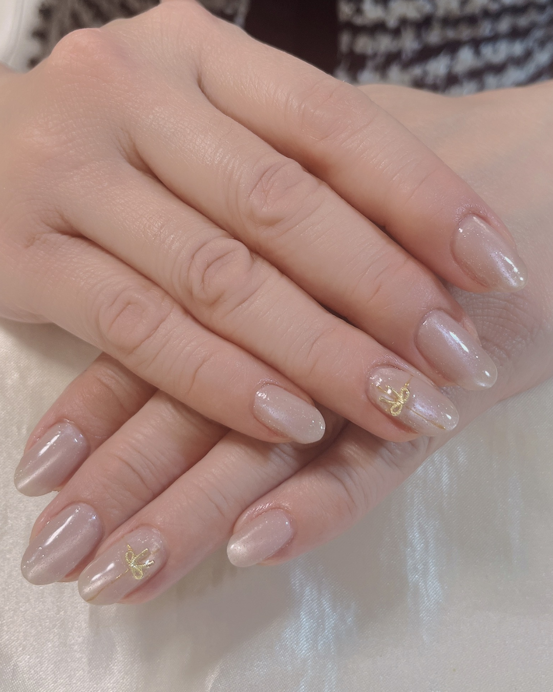 肌に馴染みの良いネイル画像2