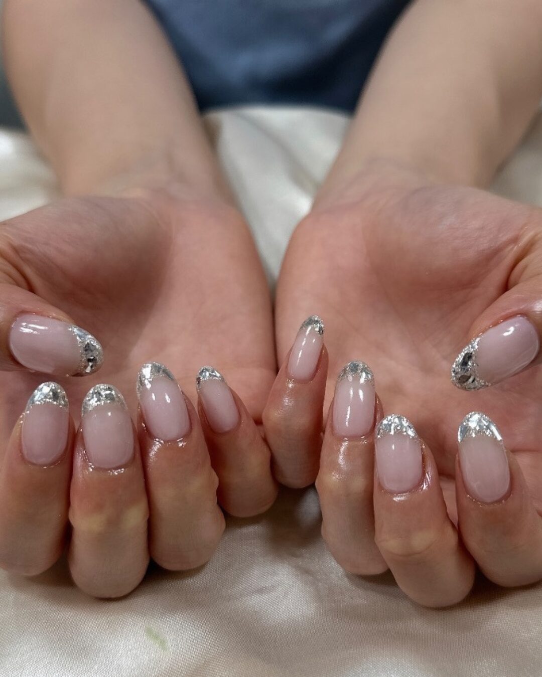 ガラスフレンチネイル画像